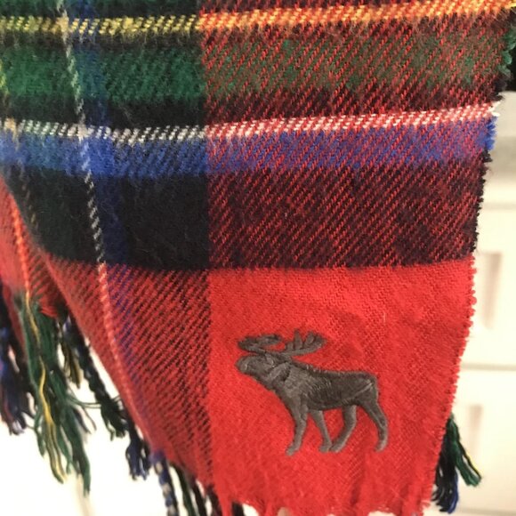Abercrombie & Fitch Scarf One Size Red Tartan Plaid Fringe Moose Logo - Picture 2 of 7